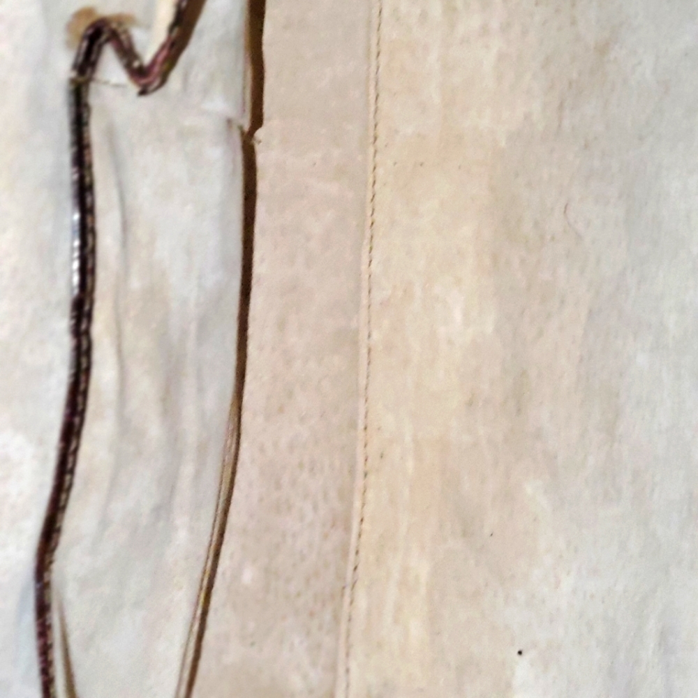 Purse - Picture 3 of 4